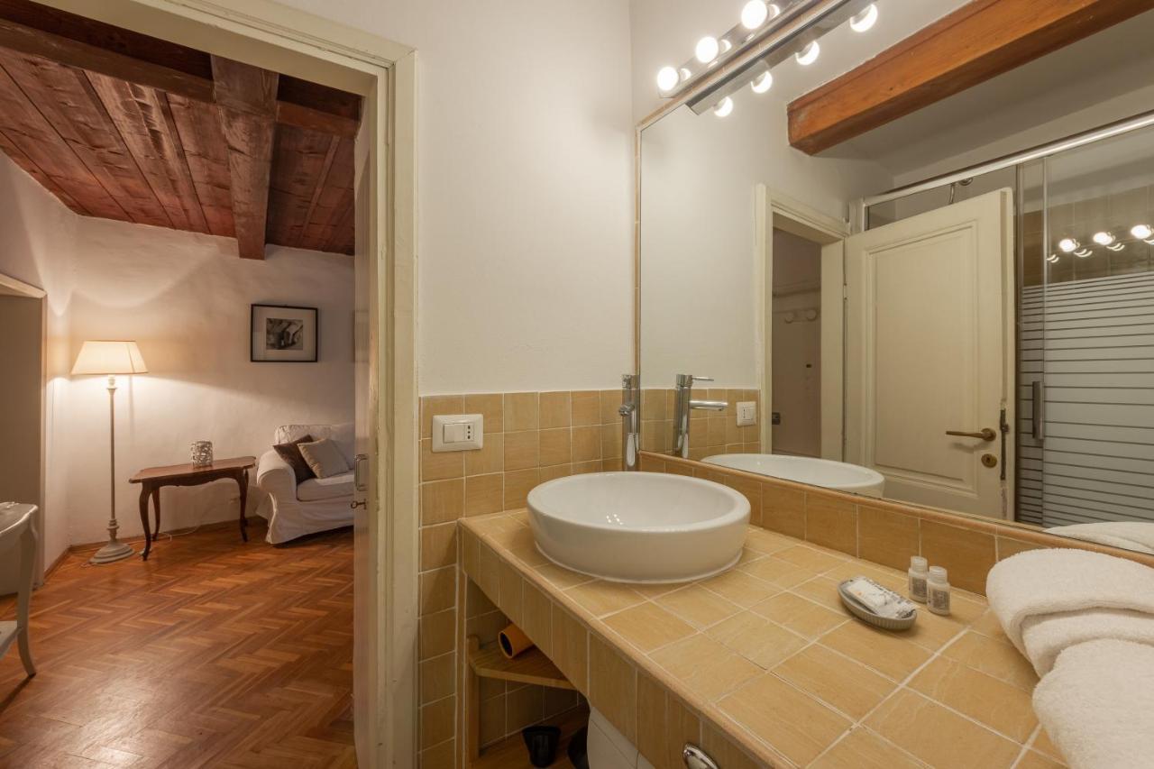 Signoria Florentine Apartment Флоренция Екстериор снимка